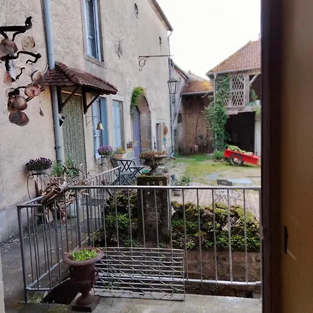 La Maison Du Notaire - D'hotes - Honden Welkom Frühstückspension